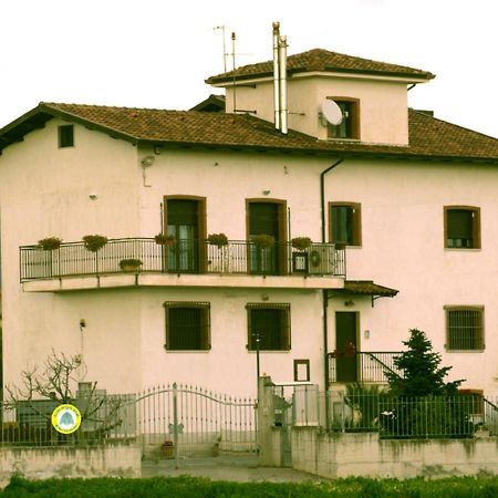 이볼리 La Casa Del Gelso Fiorito 아파트 외부 사진