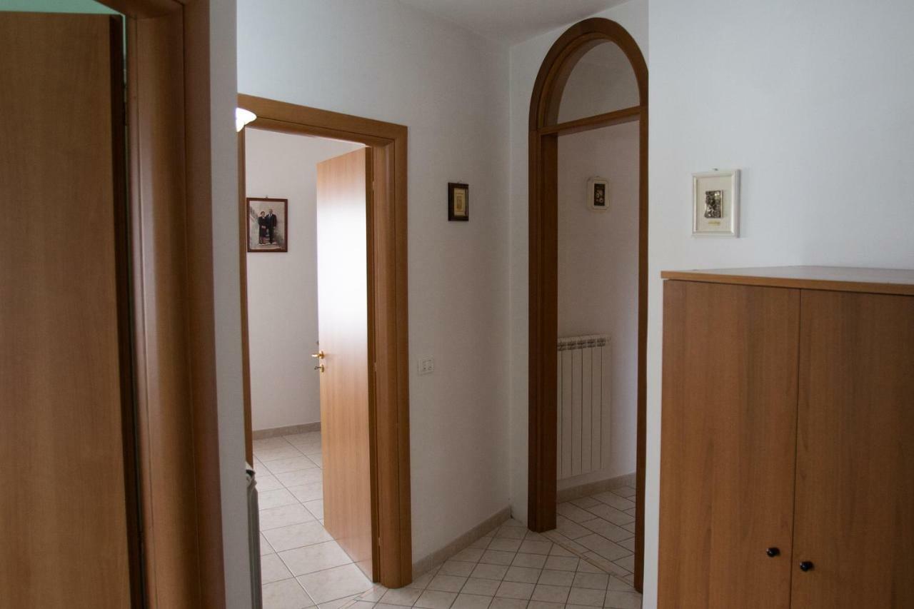 이볼리 La Casa Del Gelso Fiorito 아파트 외부 사진