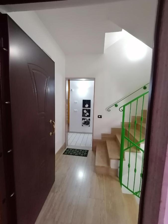 이볼리 La Casa Del Gelso Fiorito 아파트 외부 사진